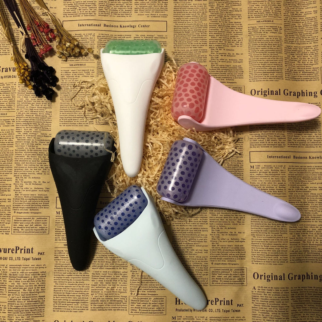 Glow-On-the-Go Ice Roller – Your Daily Cool-Down for Smooth, Radiant Skin