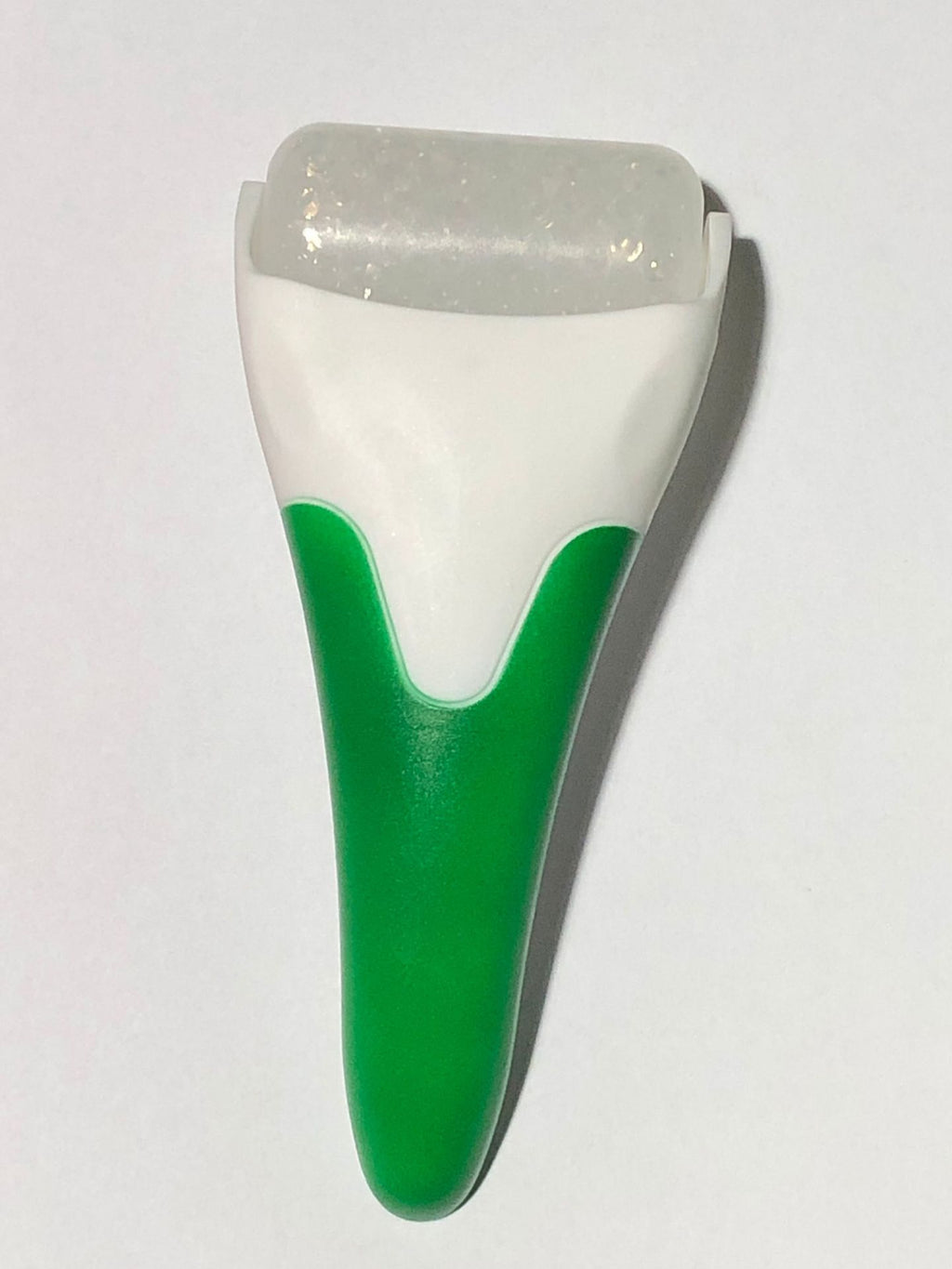 Glow-On-the-Go Ice Roller – Your Daily Cool-Down for Smooth, Radiant Skin