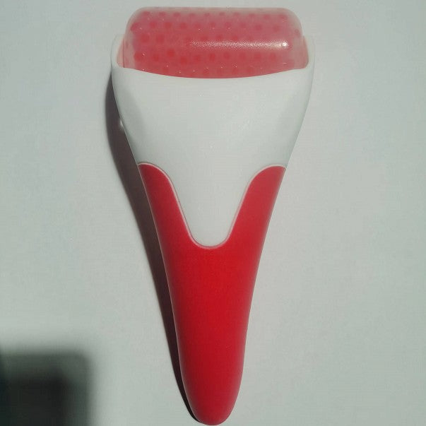 Glow-On-the-Go Ice Roller – Your Daily Cool-Down for Smooth, Radiant Skin